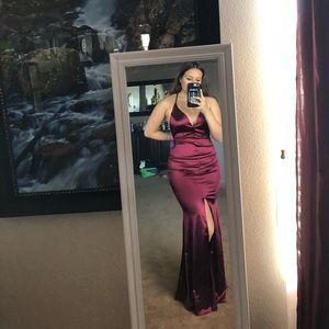 Windsor Burgundy Slit Mermaid Dress XS